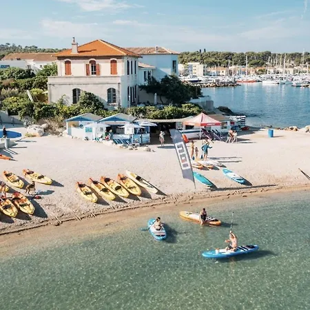Studio climatisé avec parking privé proche Port le Brusc et Plages Apartamento *